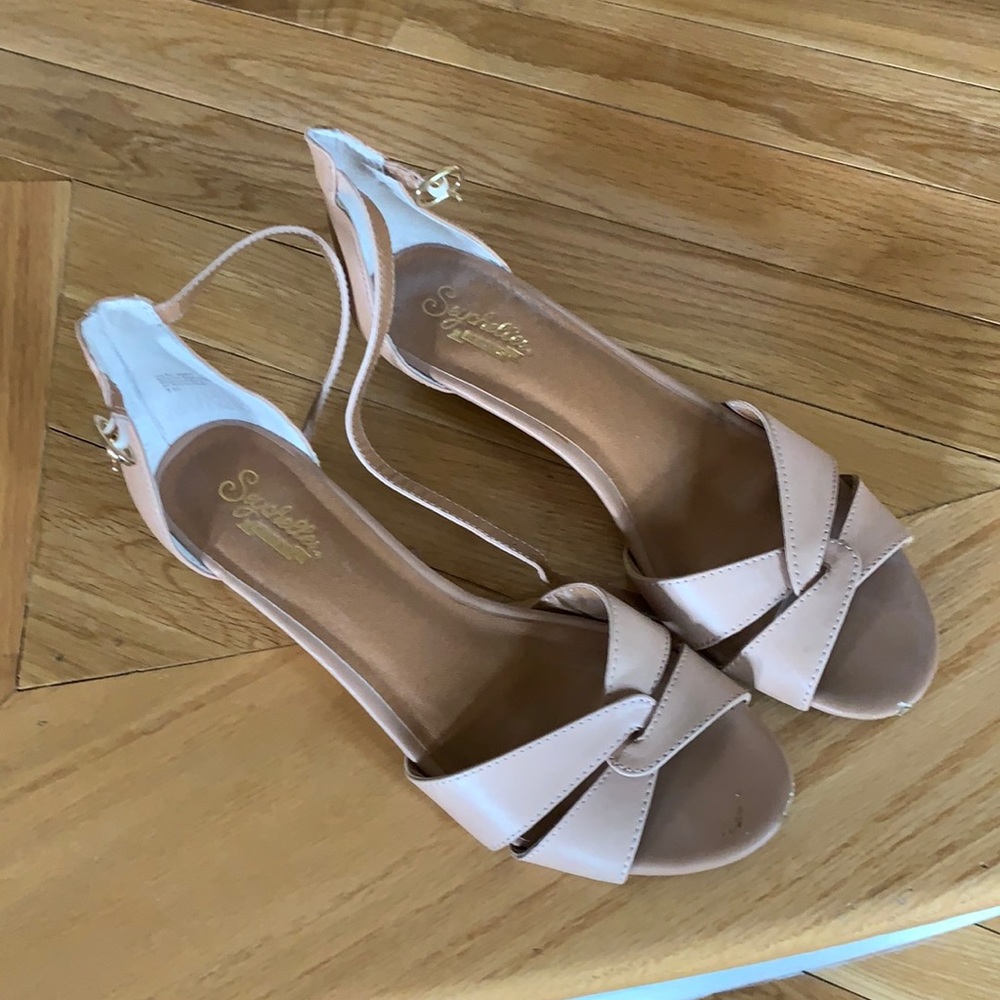 😍 Seychelles wedge tan ankle strap sandals